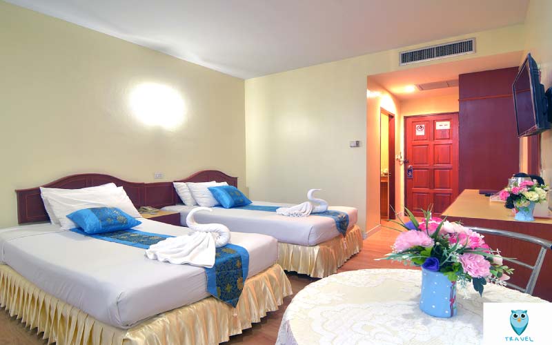 โรงแรมชุมพรการ์เดนส์ ชุมพร