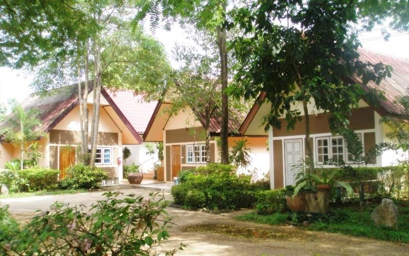 บ้านริมดอย